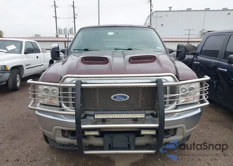 2000 Ford Excursion Limited из США, поврежденный, VIN 1FMNU42S9YED79297